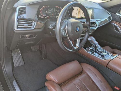 2023 BMW X6 xDrive40i