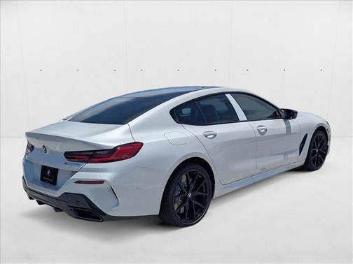 2026 BMW M850 i xDrive