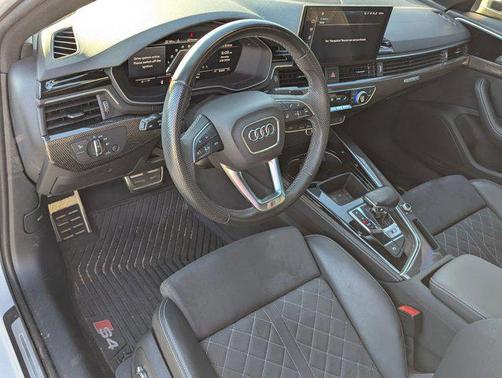 2022 Audi S4 Premium Plus TFSI quattro Tiptronic