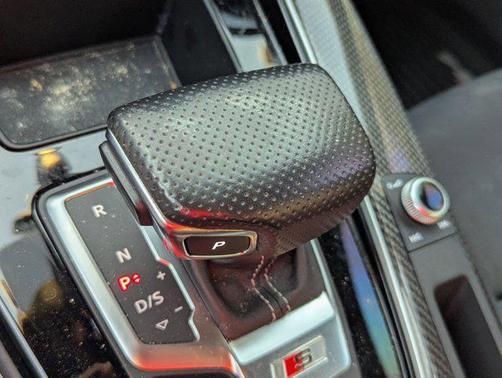 2022 Audi S4 Premium Plus TFSI quattro Tiptronic