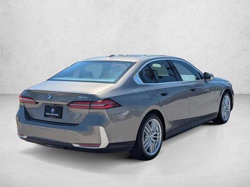 Oxide Grey Metallic 2024 BMW 530 xDrive