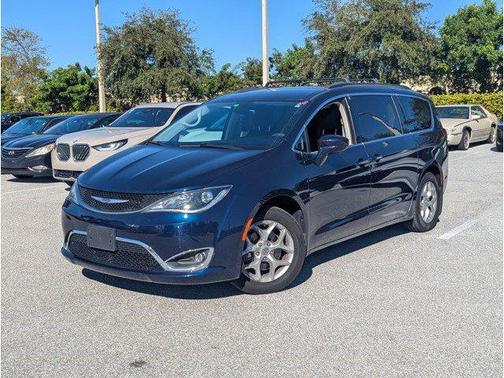 2018 Chrysler Pacifica Touring Plus