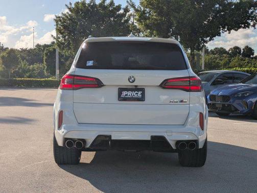 2022 BMW X5 M Base