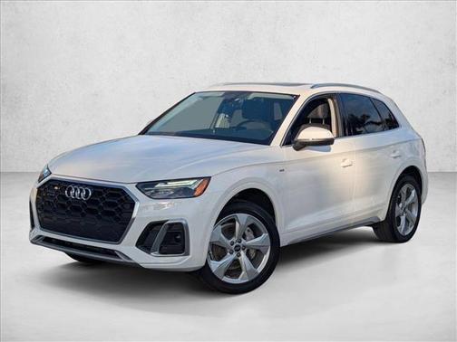 2023 Audi Q5 45 S line Premium Plus