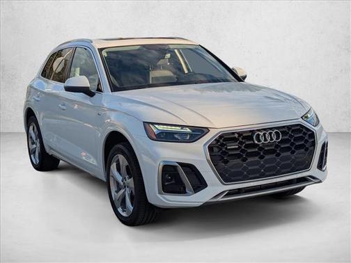 2023 Audi Q5 45 S line Premium Plus