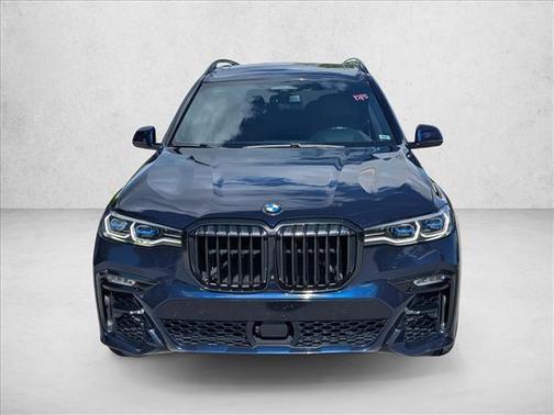 2020 BMW X7 M50i