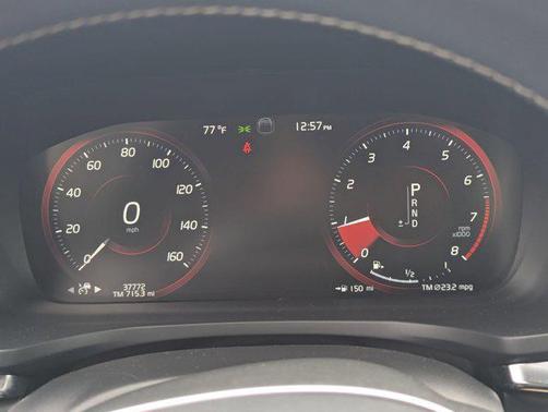2021 Volvo S60 T5 R-Design
