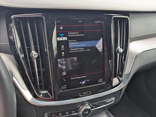 2021 Volvo S60 T5 R-Design