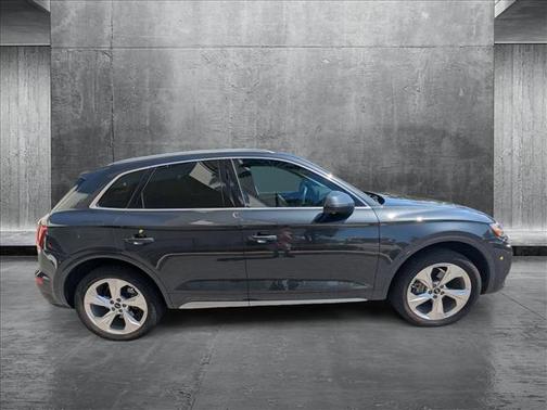 2021 Audi Q5 45 Premium Plus