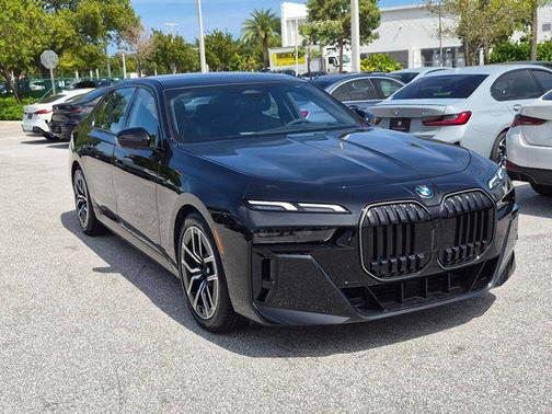 Black Sapphire Metallic 2026 BMW 740 740i