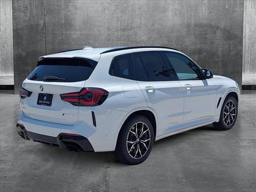 2023 BMW X3 M40i