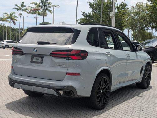 Brooklyn Grey Metallic 2025 BMW X5 sDrive40i