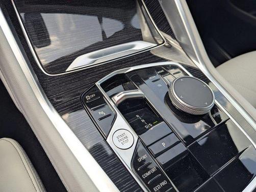 Skyscraper Grey Metallic 2026 BMW X6 xDrive40i