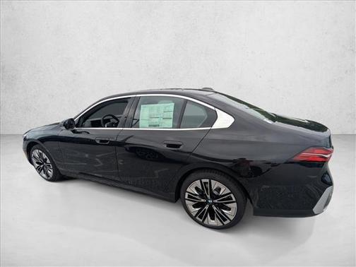 Black Sapphire Metallic 2026 BMW 530 530i