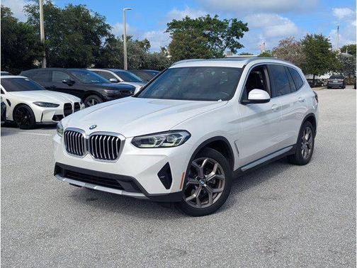 Mineral White Metallic 2022 BMW X3 sDrive30i