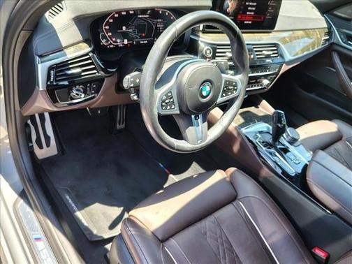 Skyscraper Gray Metallic 2023 BMW M550 i Xdrive