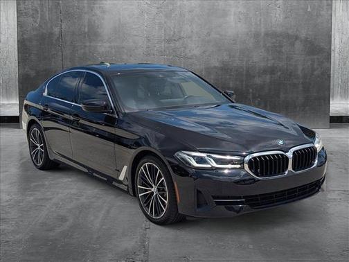 2021 BMW 530 530i