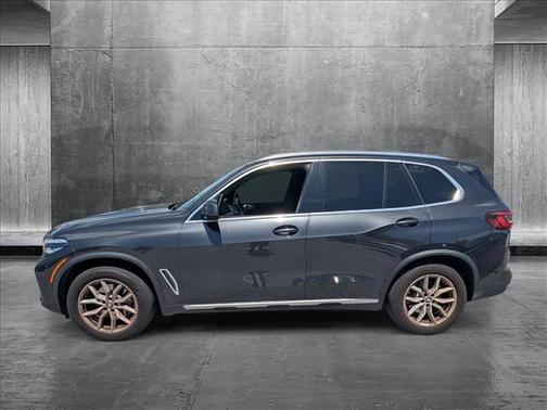 2022 BMW X5 sDrive40i