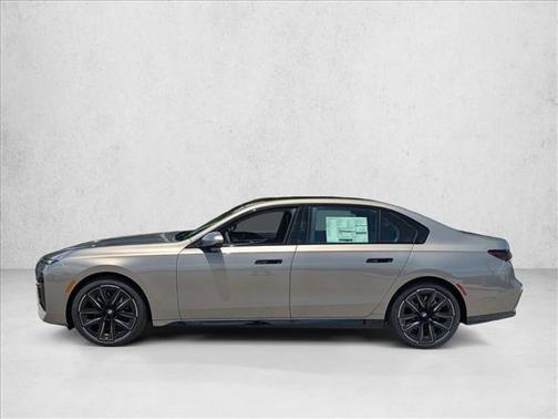 Oxide Grey Metallic 2026 BMW 740 740i