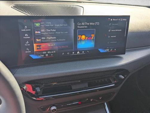 2025 BMW 330 330i Sedan