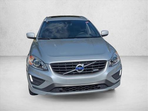 2015 Volvo XC60 T6 R-Design