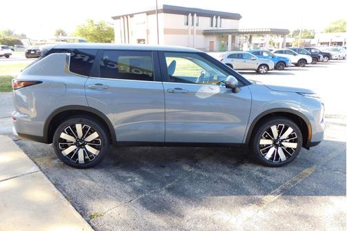 2025 Mitsubishi Outlander SE 2.5 S-AWC
