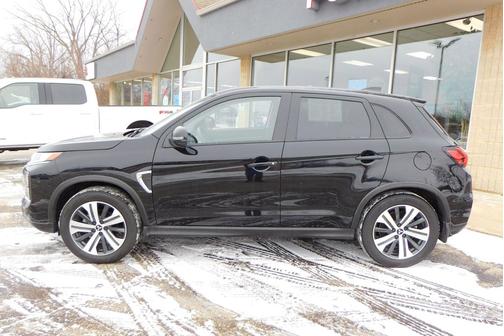 2022 Mitsubishi Outlander Sport SE