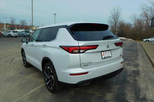 2023 Mitsubishi Outlander SE 2.5 2WD