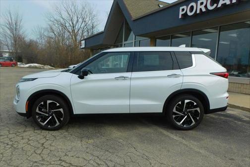 2023 Mitsubishi Outlander SE 2.5 2WD