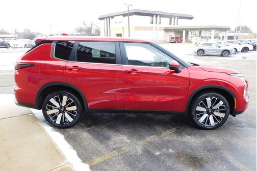 2026 Mitsubishi Outlander SE 1.5T S-AWC