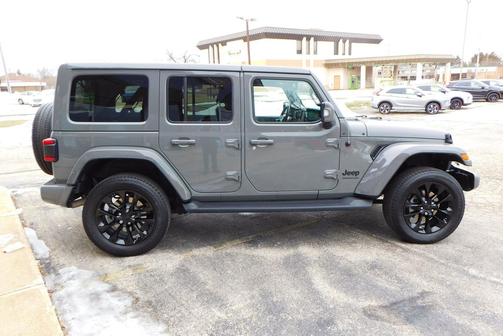 2023 Jeep Wrangler 4-Door High Altitude