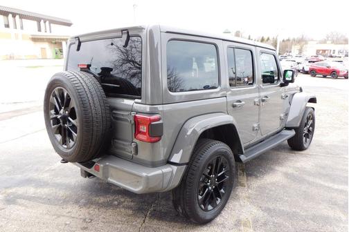 2023 Jeep Wrangler 4-Door High Altitude