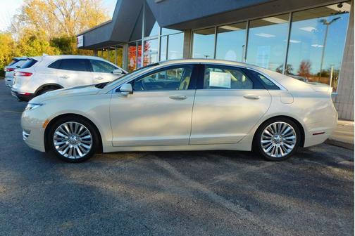 2014 Lincoln MKZ Base
