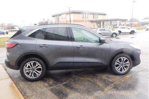 2021 Ford Escape SEL