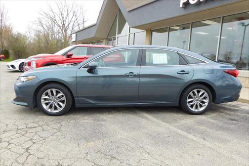 2021 Toyota Avalon XLE