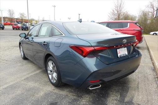 2021 Toyota Avalon XLE
