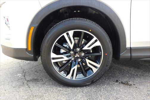 2025 Mitsubishi Eclipse Cross SE