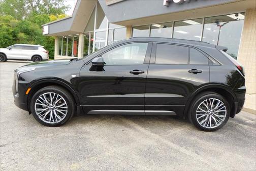 2024 Cadillac XT4 Sport