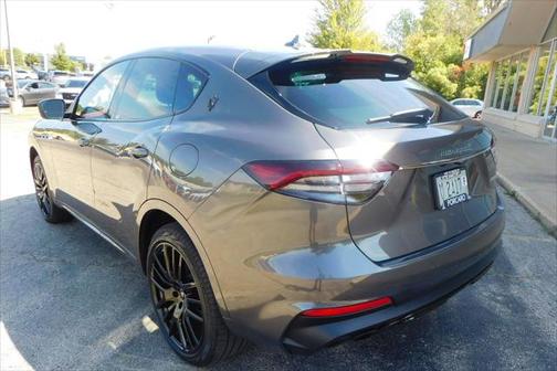 2023 Maserati Levante Modena