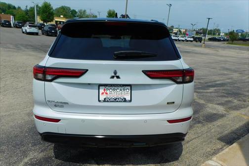 2024 Mitsubishi Outlander SEL Black Edition 2WD