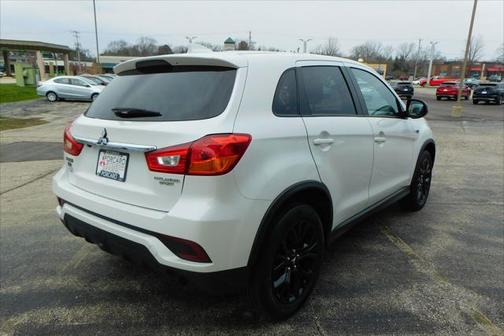 2019 Mitsubishi Outlander Sport 2.0 LE