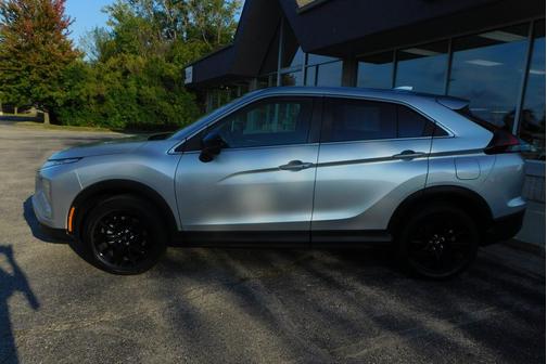 2024 Mitsubishi Eclipse Cross LE