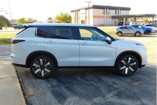 2025 Mitsubishi Outlander SE 2.5 S-AWC