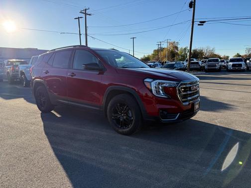 2024 GMC Terrain AWD AT4