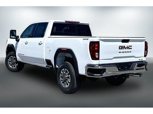 Summit White 2026 GMC Sierra 3500 SLE