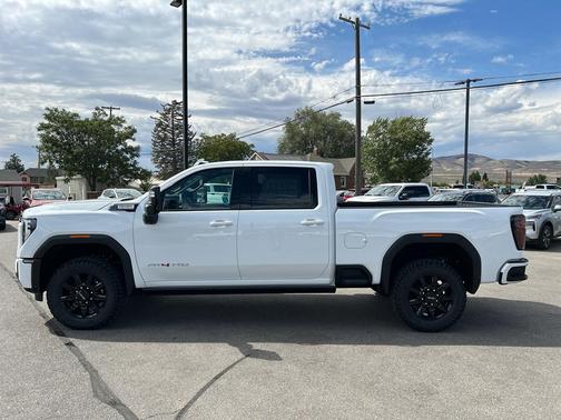 2025 GMC Sierra 3500 Base