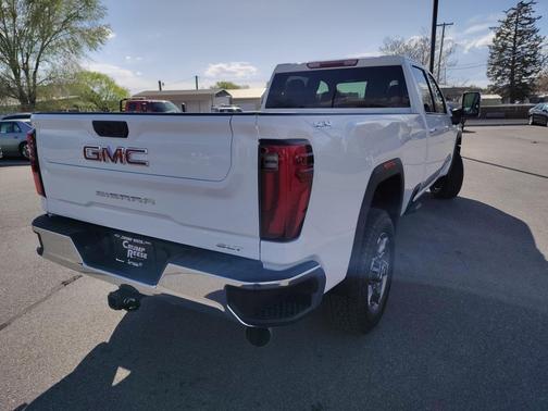 2025 GMC Sierra 3500 SLT