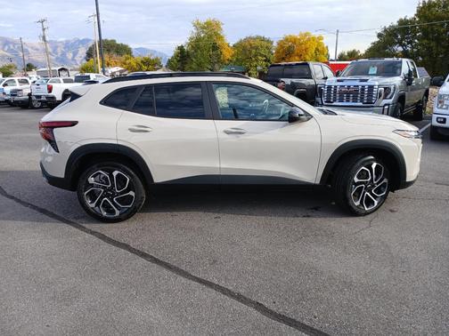 2026 Chevrolet Trax FWD 2RS