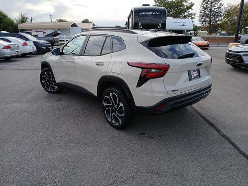 2026 Chevrolet Trax FWD 2RS