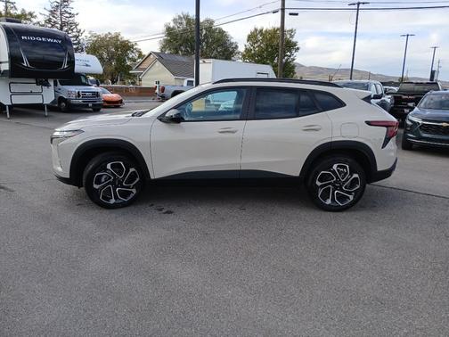 2026 Chevrolet Trax FWD 2RS